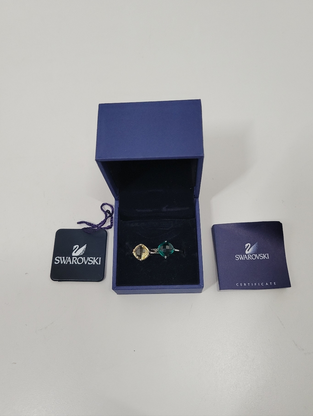 Swarovski Green Yellow Faceted Crystal Stones Silver Tone Ring Set Of 2 Size 5.5